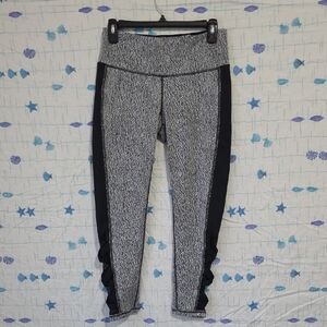 Ideology Monochrome Textured Workout Leggings